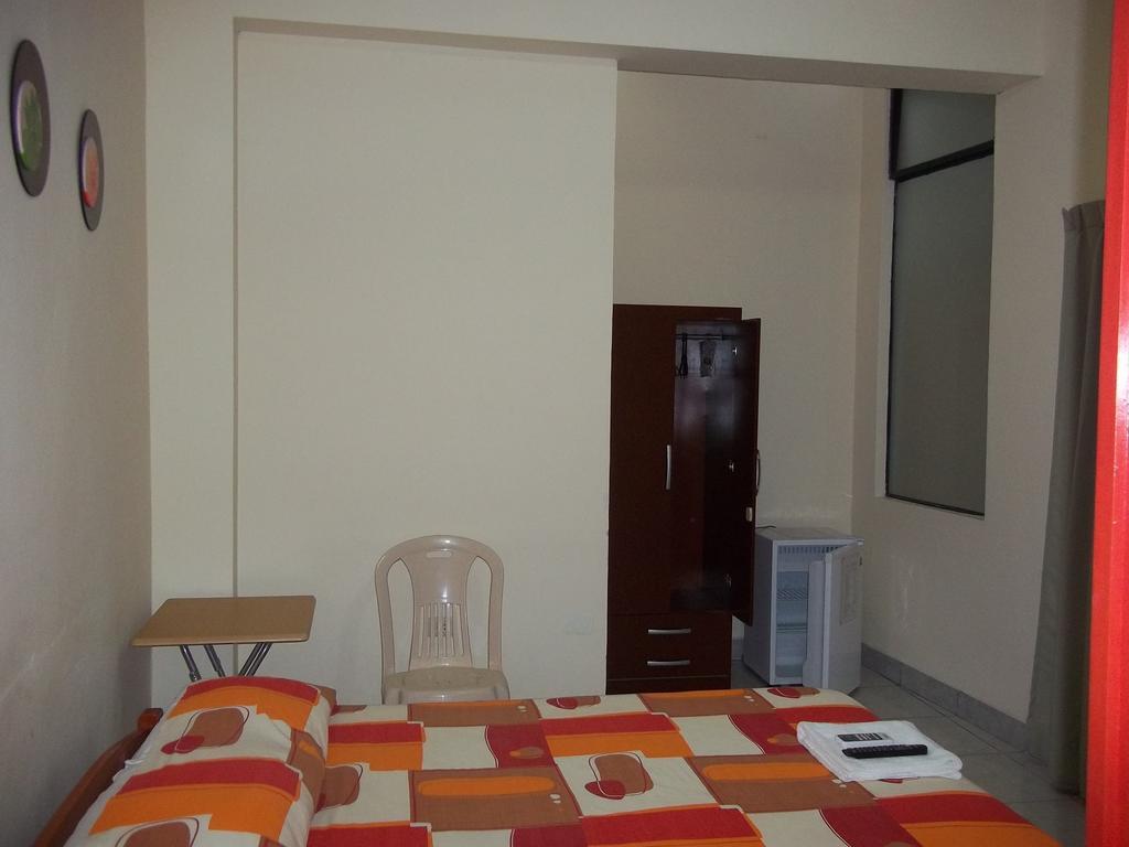 Hotel Casa Linda II Iquitos Habitación foto